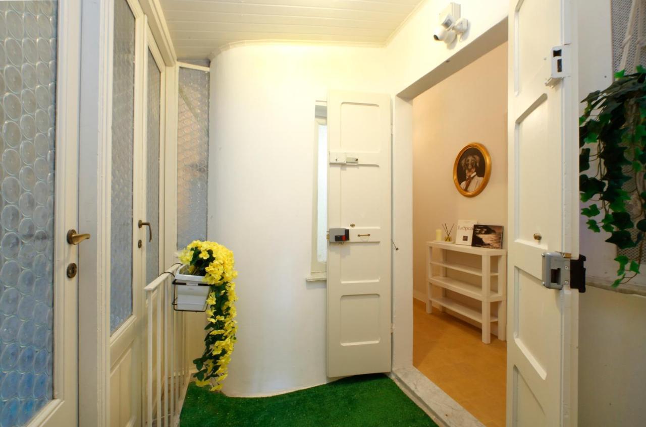 Breathe Liguria - Lucy 1 Bedroom And 1 Apartment In A Newly Renovated Nineteenth-Century Building In The Historic Center Near The Sea La Spezia Luaran gambar