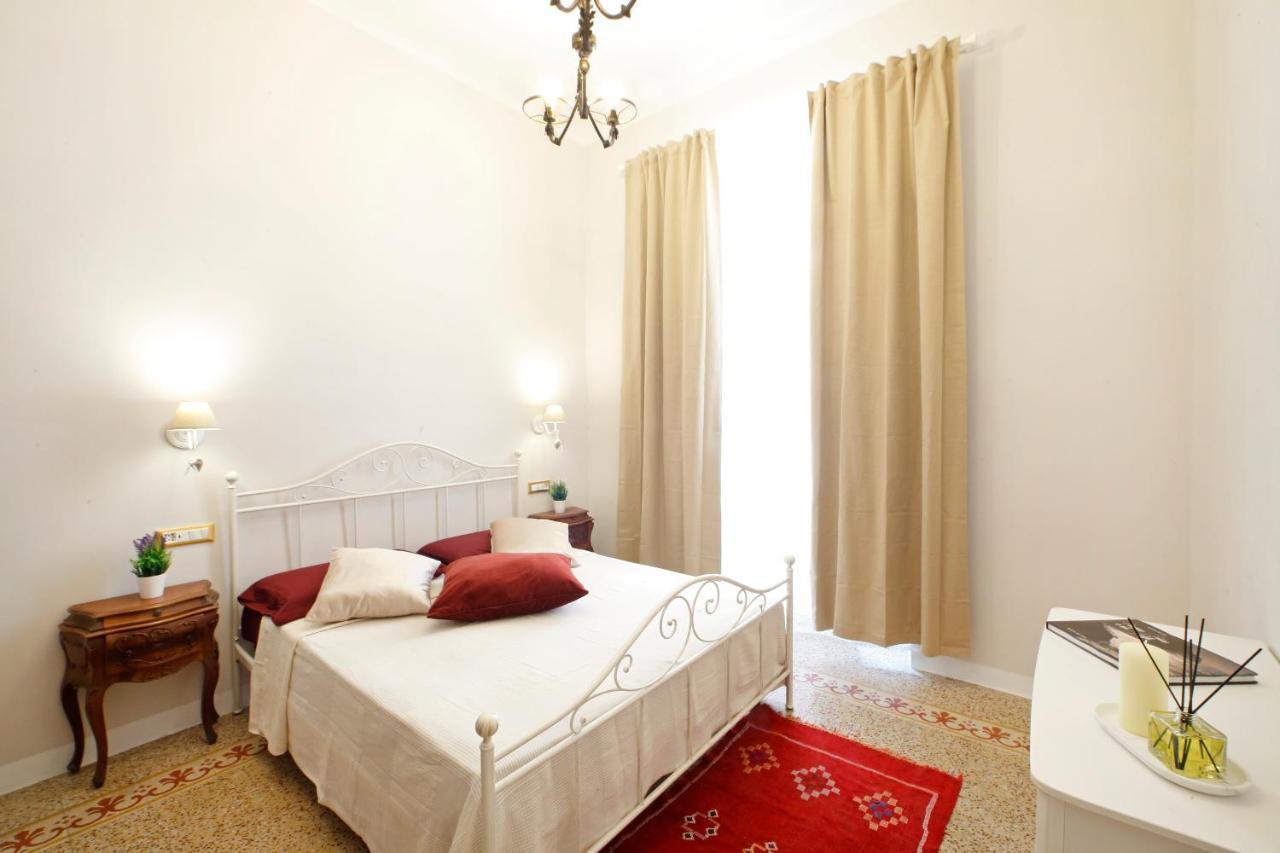 Breathe Liguria - Lucy 1 Bedroom And 1 Apartment In A Newly Renovated Nineteenth-Century Building In The Historic Center Near The Sea La Spezia Luaran gambar