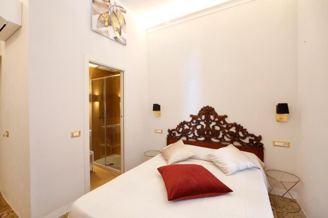 Breathe Liguria - Lucy 1 Bedroom And 1 Apartment In A Newly Renovated Nineteenth-Century Building In The Historic Center Near The Sea La Spezia Luaran gambar